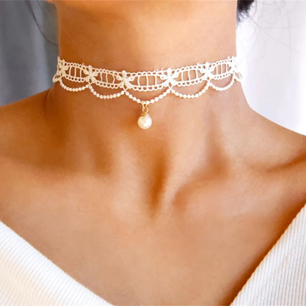 Choker Gothique En Dentelle Avec Pendentif Coeur Et Perles Longueur Réglable Confort Sans Pression