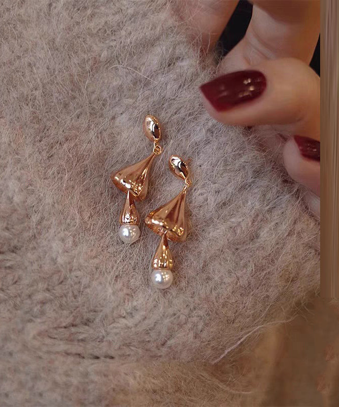 Boucles d'oreilles pendantes fines en cuivre doré et perles avec carillon éolien et pompon - Amawinc