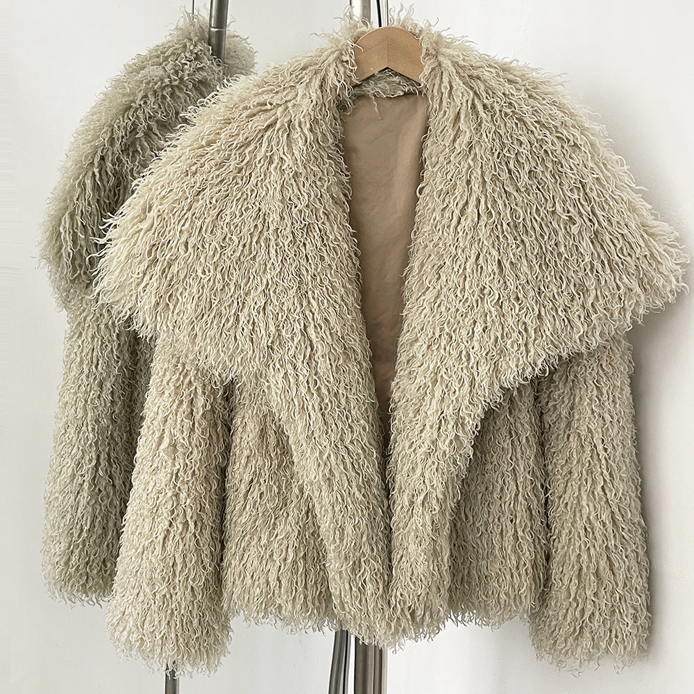 Manteau En Faux Fourrure Boucles Cozy Sofia Amoretti Éthique Pour Femme Élégant Doux Et Chaud Pour Hiver
