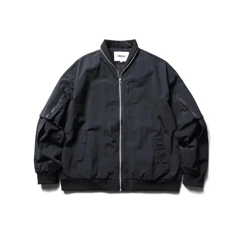 Veste Coupe Vent Fonctionnelle En Nylon Moderne Style Bomber Avec Six Poches Multiples Pour Le Port Quotidien