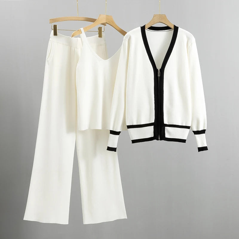 Ensemble Tricot Valentina Rossi Trois Pièces Pantalon À Jambe Large Haut Sans Manches Cardigan Tricot