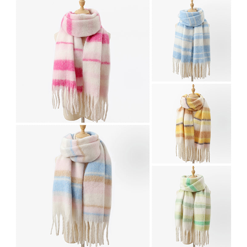 Écharpe Câlin Charmante Valentina Rossi Pour Un Hiver Confortable Douce Et Colorée Avec Style