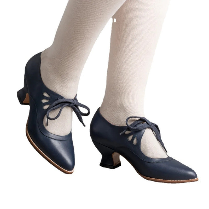 Elegante, orthopädische Damenschuhe von Shelly mit schickem Absatz