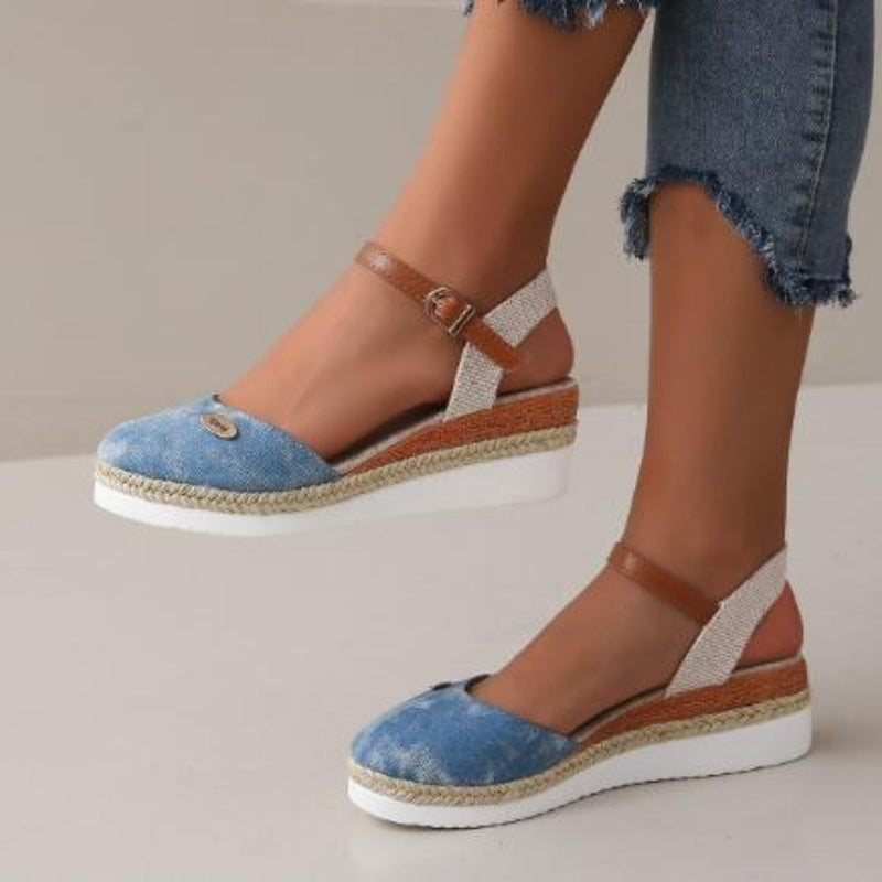 Zoe: Klassische Damensandalen für eleganten Sommerlook