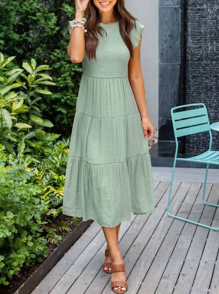 Sommerkleid Vesna: Elegant mit Rüschen und Taschen