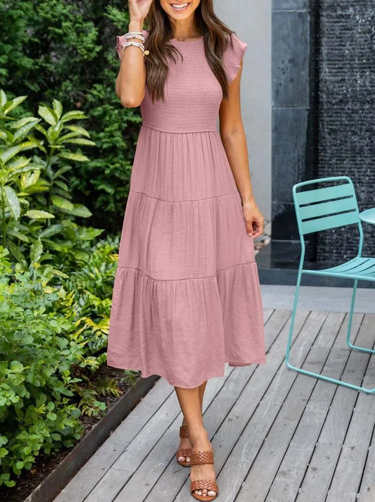 Sommerkleid Vesna: Elegant mit Rüschen und Taschen