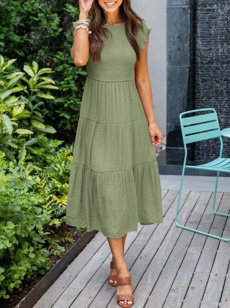 Sommerkleid Vesna: Elegant mit Rüschen und Taschen