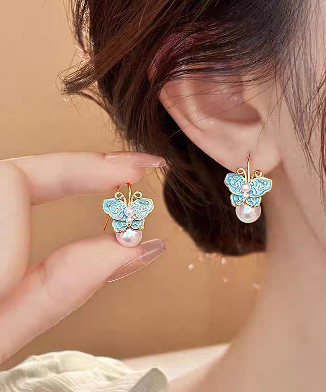 Boucles d'oreilles à tige vintage en alliage de cuivre bleu avec perles et papillon en émail - Amawinc