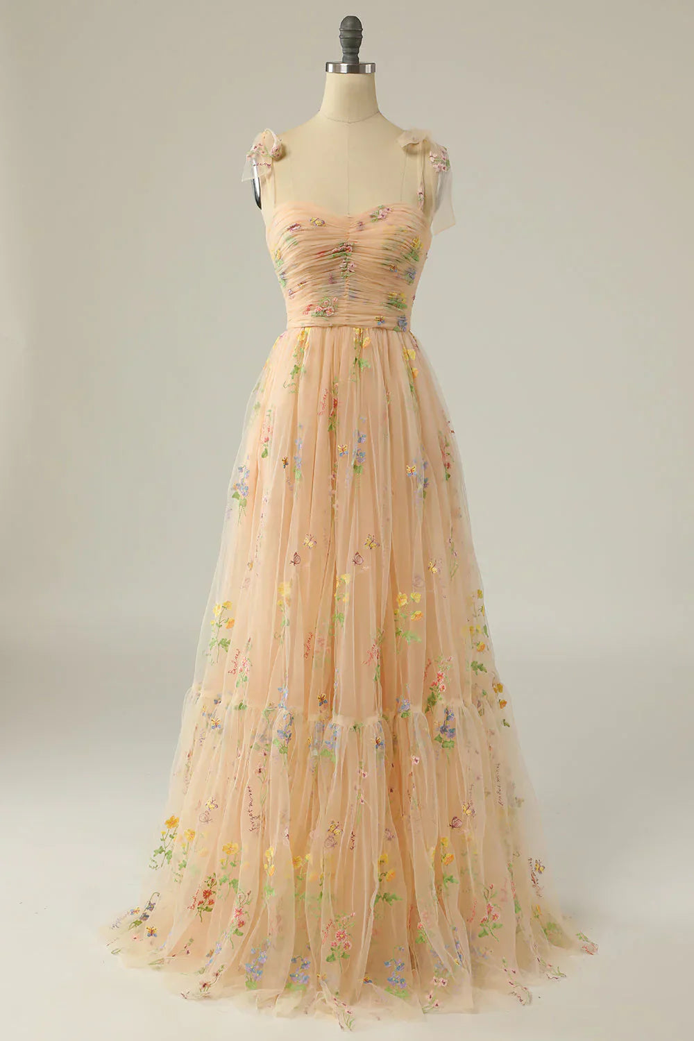 Tüll-Ballkleid mit Blumenbesteck