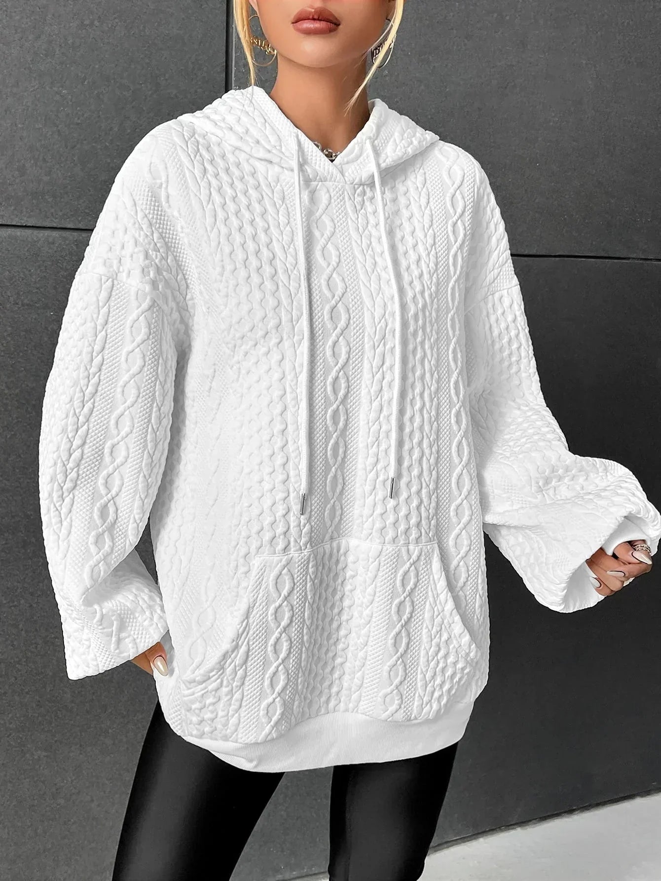 Arlenis: Elegantly Oversized Hoodie