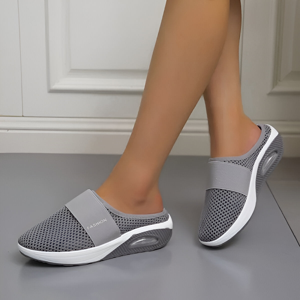 Macy Orthopädische Keilabsatz-Sandalen
