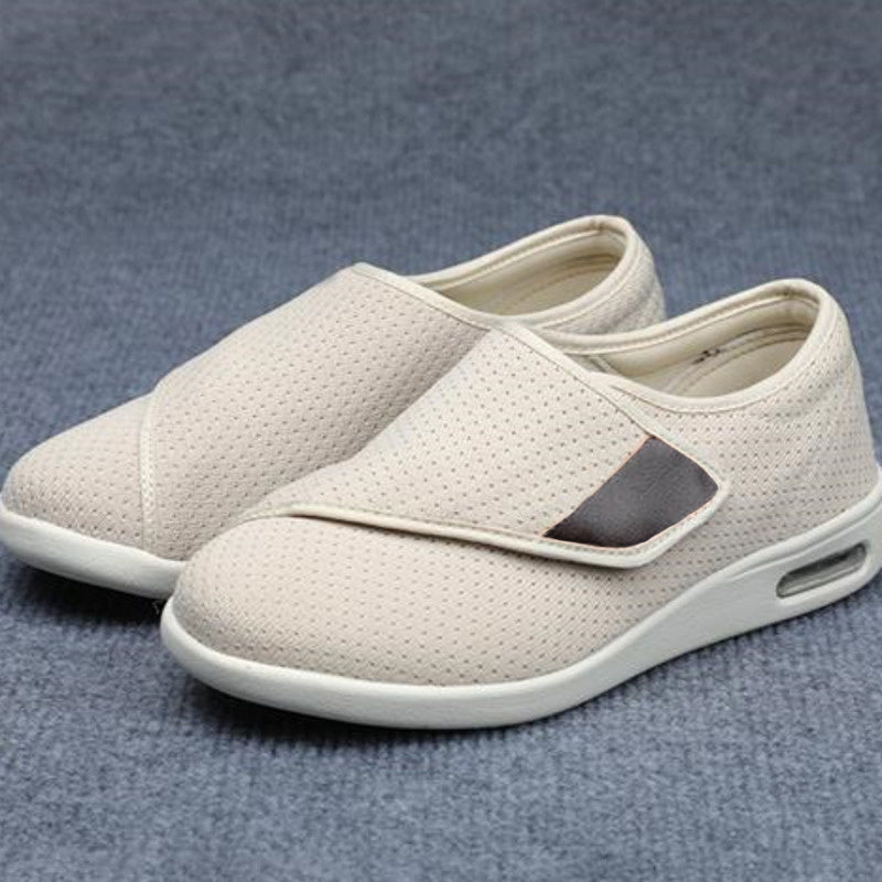 Komfortable orthopädische Schuhe für Damen und Herren mit weiten Leisten