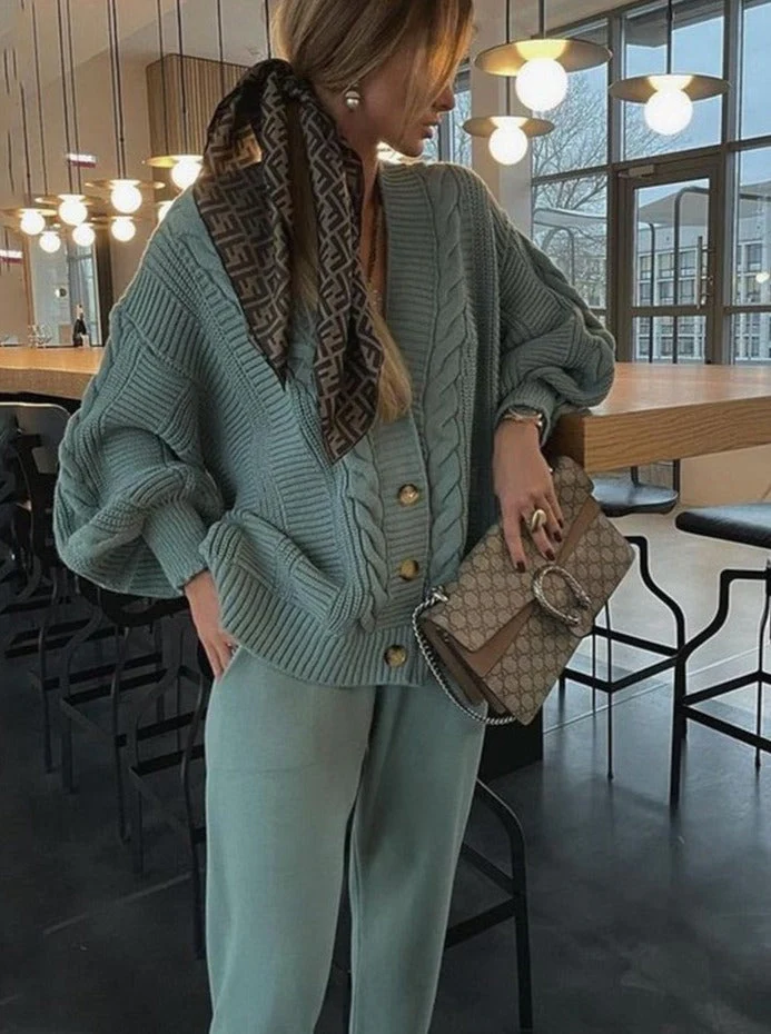 - Amawinc