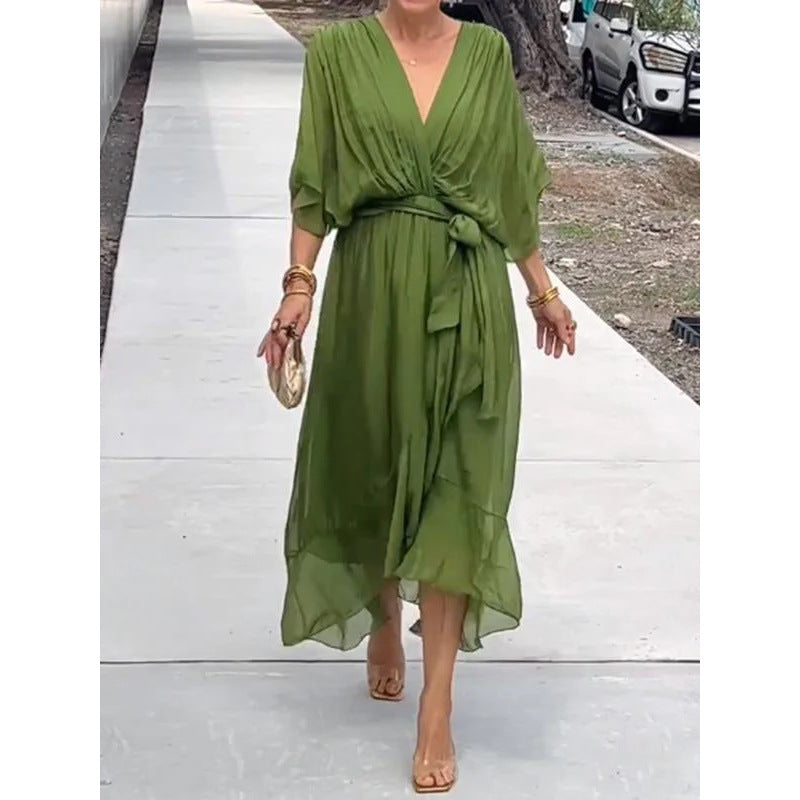 Kleid mit Fledermausärmeln und V-Ausschnitt – Modell Wendy