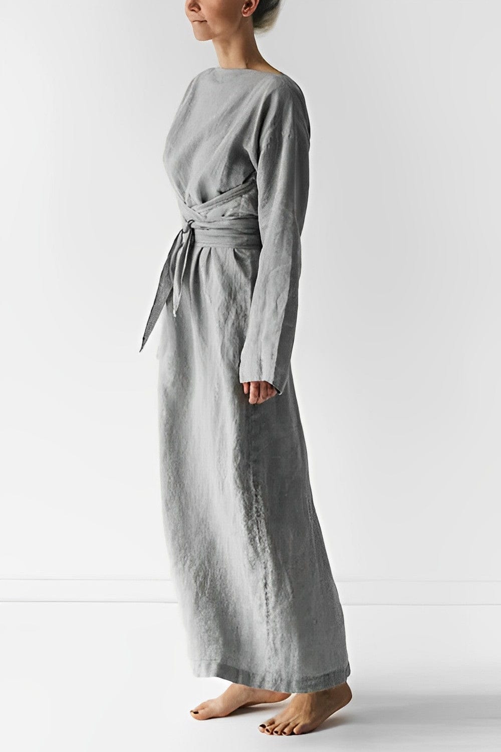 Stilvolles Kleid im künstlerischen Yesenia-Stil