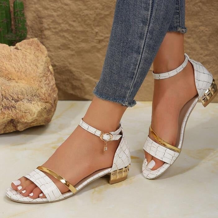 Komfortable Damen-Sandalen von Lori mit orthopädischem Fußbett für den Sommer