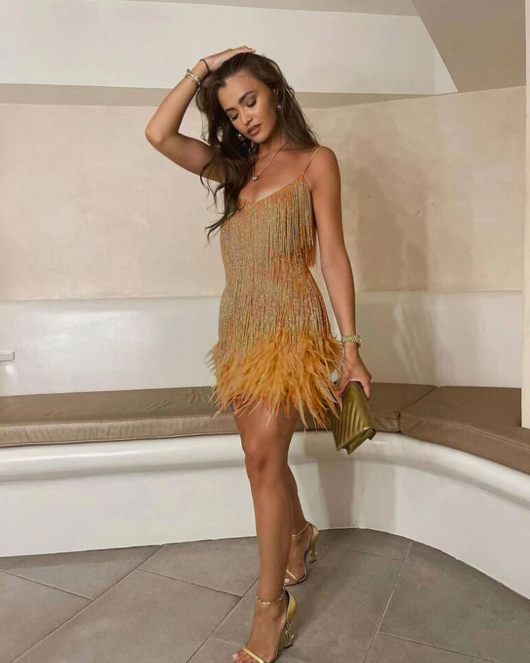 Robe Mini Sans Manches À Bretelles Spaghetti Franges Avec Bordure De Plumes Pour Soirée Glamour