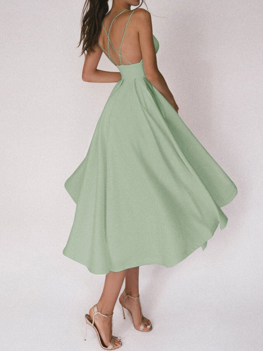 Joana-Kleid: V-Ausschnitt und Träger