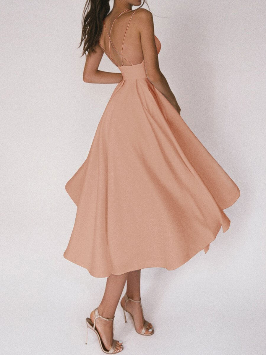 Joana-Kleid: V-Ausschnitt und Träger