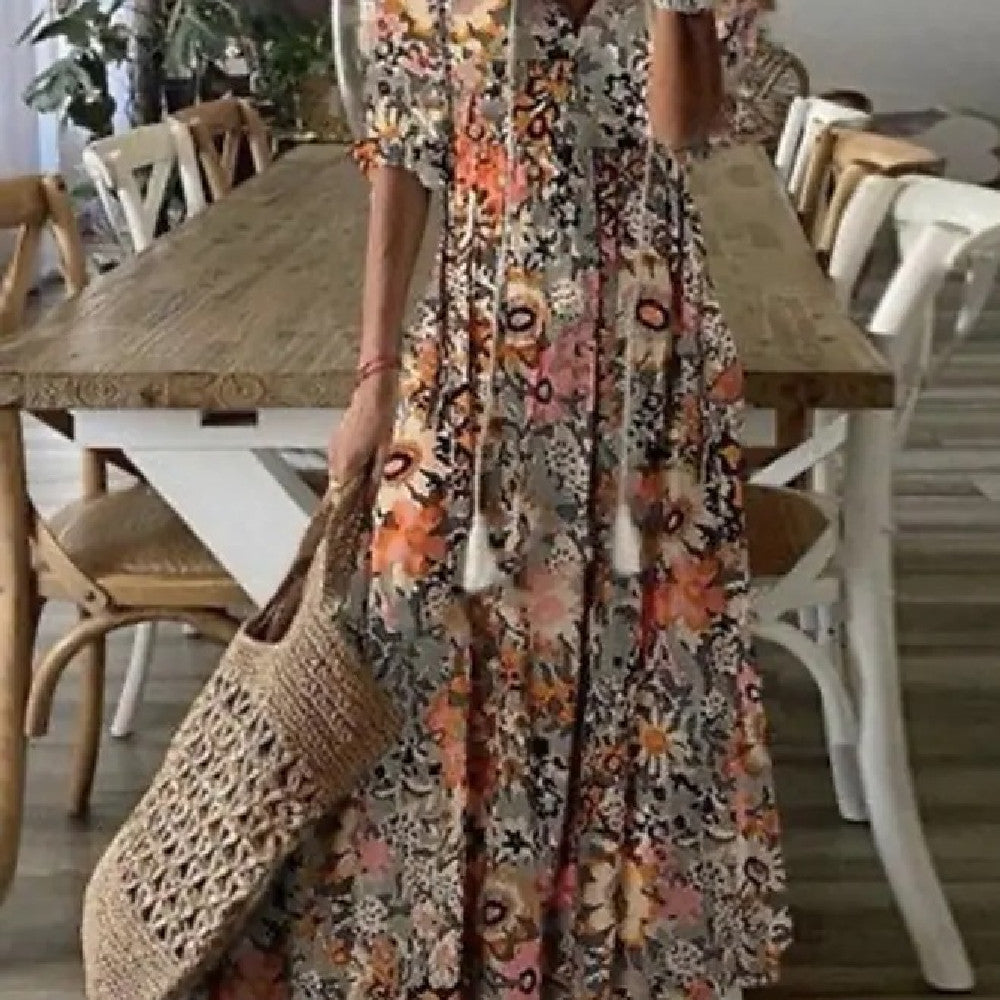 Fudus Kleid mit bedruckten, mittellangen Ärmeln