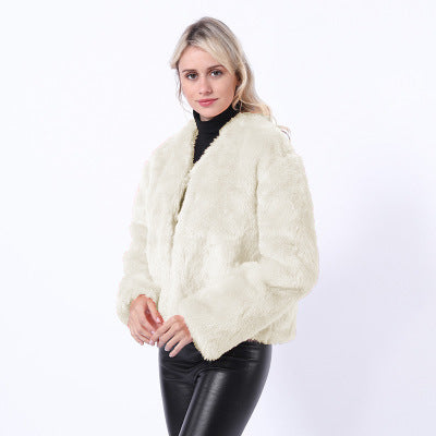 Damen Kurze Kunstpelzjacke mit modernem Schnitt und breit geschnittenen Ärmeln Amawinc