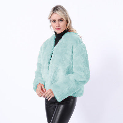 Damen Kurze Kunstpelzjacke mit modernem Schnitt und breit geschnittenen Ärmeln Amawinc