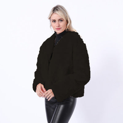 Damen Kurze Kunstpelzjacke mit modernem Schnitt und breit geschnittenen Ärmeln Amawinc