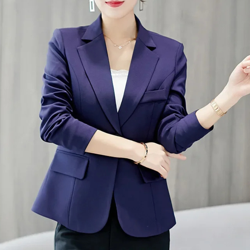 Clara Veste Femme Tailleur Slim Fit Pour Bureau Amawinc Elegance Professionnelle Et Silhouette Affinée
