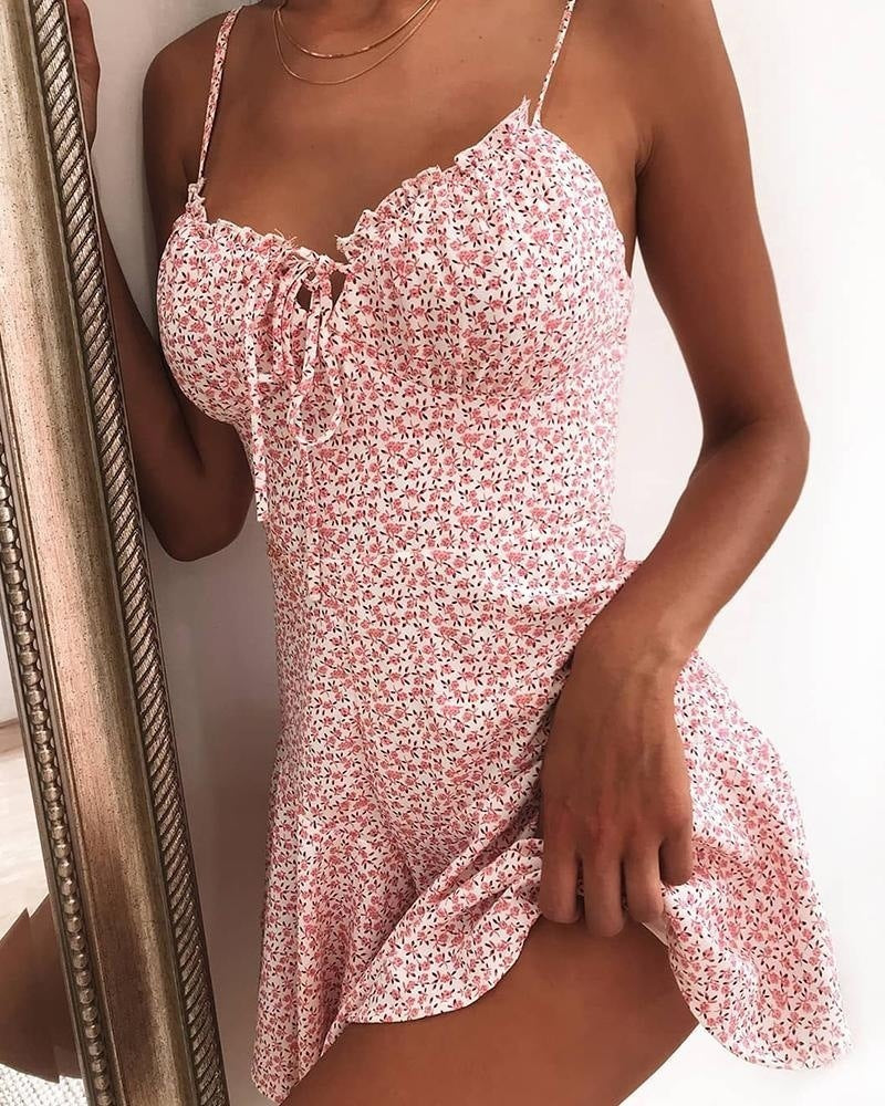 Kurzes Blumenkleid mit Spaghettiträgern von Fudus