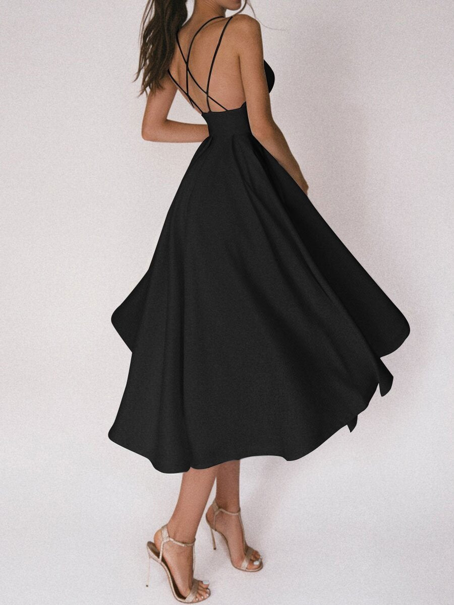 Joana-Kleid: V-Ausschnitt und Träger