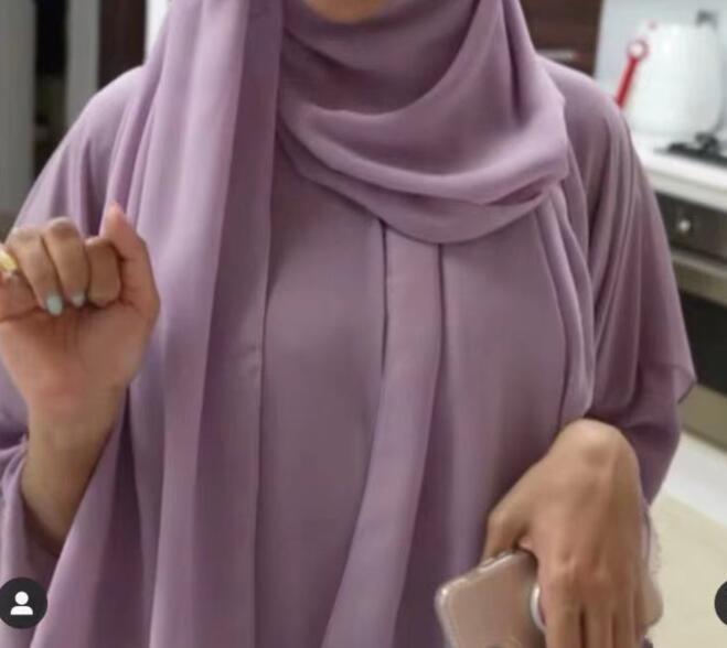 Modische, weiche Übergrößen-Abaya von Fudus