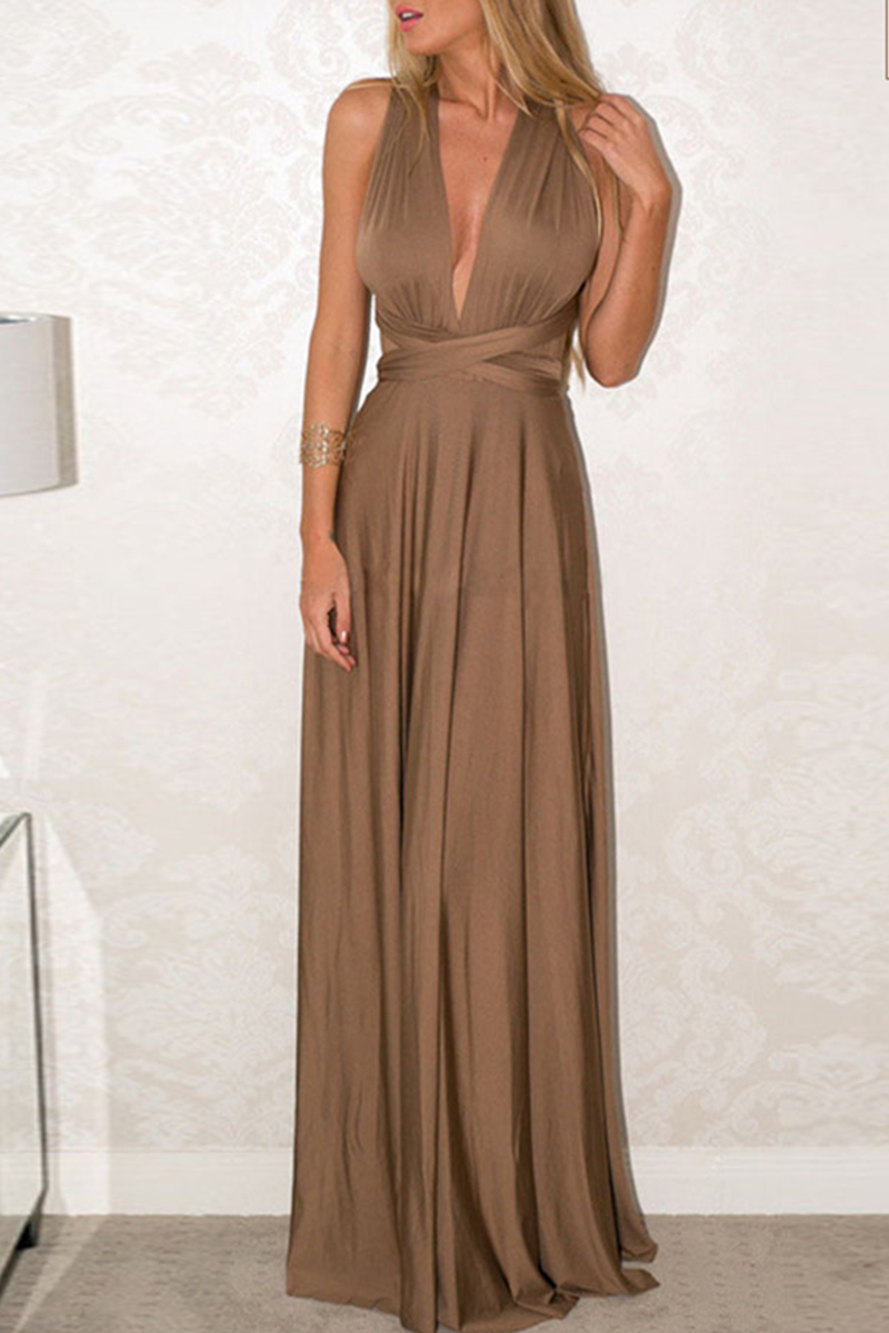Robe Maxi Femme Encolure Halter Fluide Avec Fente Haute Élégante Coupe Fluide Amawinc