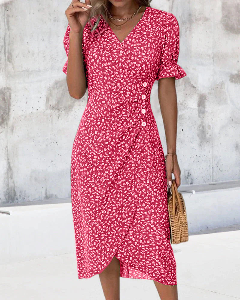 Robe Midi Portefeuille Élégante Bleue À Fleurs Evelyn Amawinc Silhouette Flatteuse Confort Estival Pour Été Parfaite