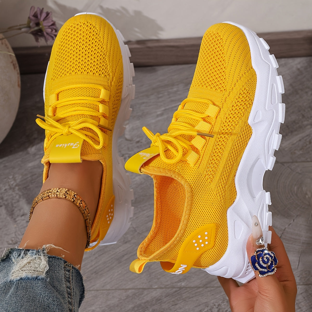 Damen-Sneaker aus bequemem, atmungsaktivem Strick