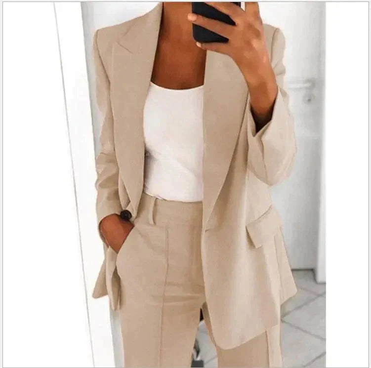 Avelena Damen Blazer: Eleganter Anzug mit perfekter Passform