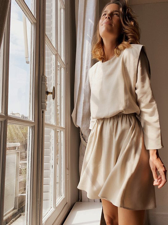 Damen Kleid mit elegante Raffung und angeschnittenen Ärmeln Amawinc