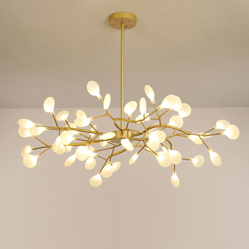 Schlichter Kronleuchter im Glühwürmchen-Design
