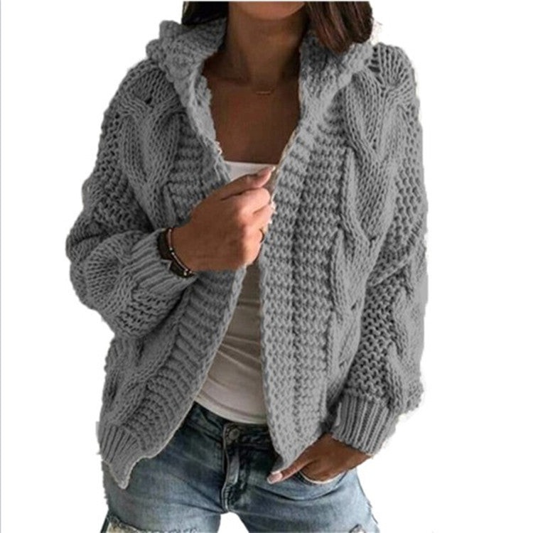 Damen Strickjacke mit Kapuze und trendigem Zopfmuster Amawinc