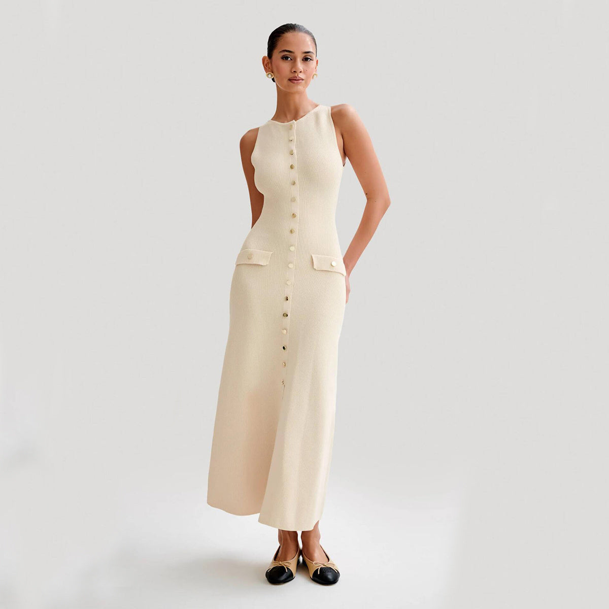 Stilvolles ärmelloses Strickkleid von Fudus mit modischem, schmalem Rundhalsausschnitt