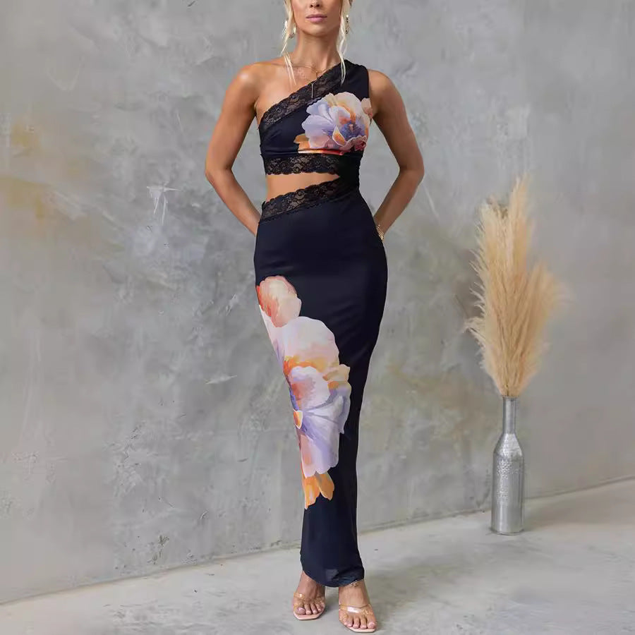 Schulterbedrucktes, figurbetontes Voile-Spitzenkleid von Fudus