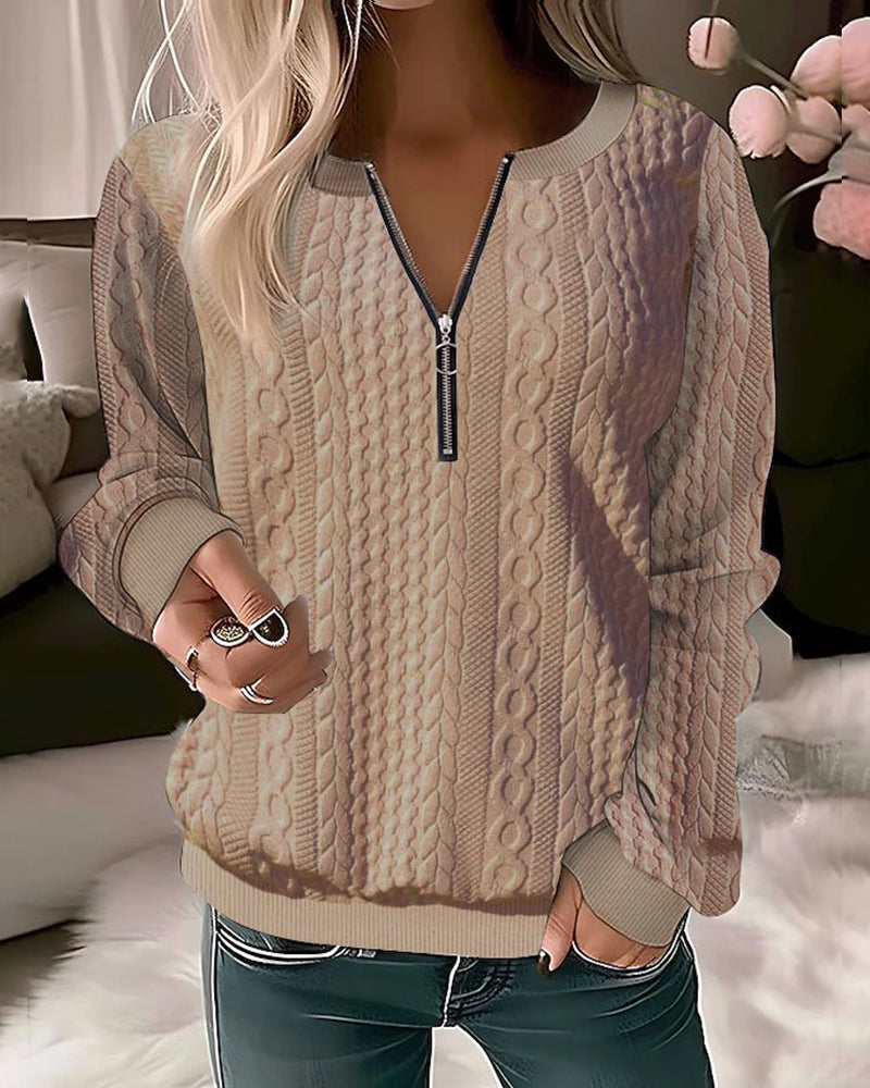 Annette: Einfarbiger Pullover mit Frontreißverschluss