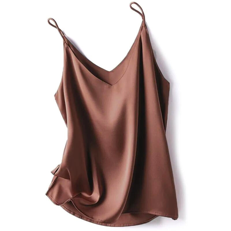 Élise Camisole Satinée Douce Pour Été Élégante Et Superpositions Raffinées Avec Éclat Subtil