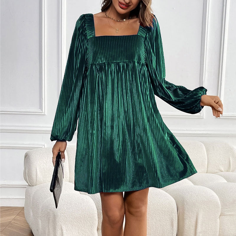 Robe Velours Bellamy Vert Émeraude Mini Pour Soirées Élégantes Avec Décolleté Carré Et Plis Verticales