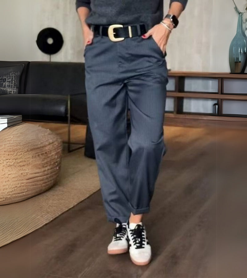 Damenhose Mathilda: Gestreift und figurbetont