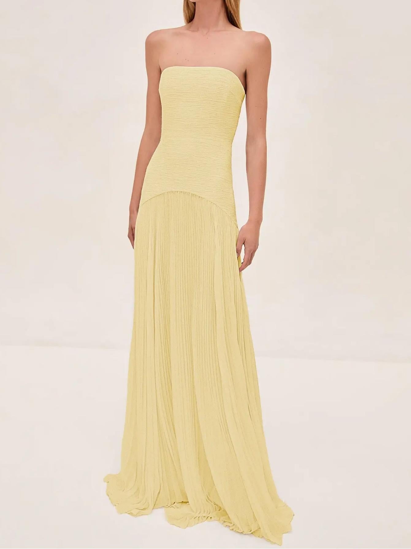Robe Maxi Plissée Sans Bretelles Ruby Pour Mariées Ou Soirées Élégantes Et Silhouette Épurée