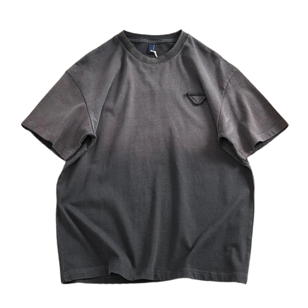 Downtown Tee Délavé En Coton À Lavage Dégradé Et Détails Poitrine Subtils Pour Un Style Décontracté