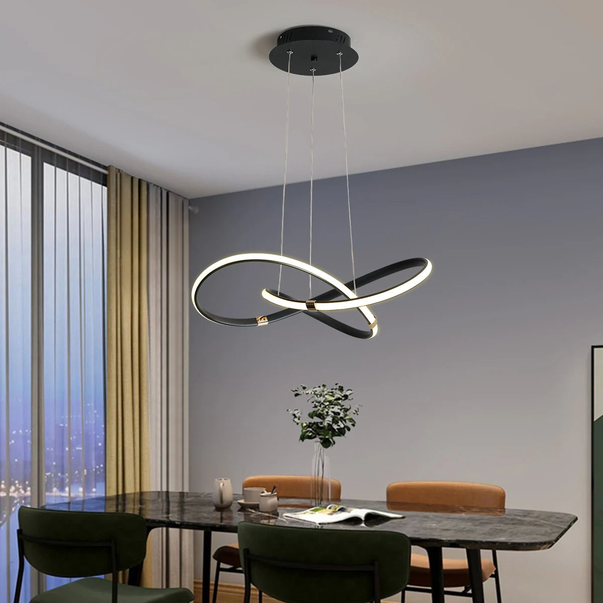 Emulance: Luxurious Pendant Lamp
