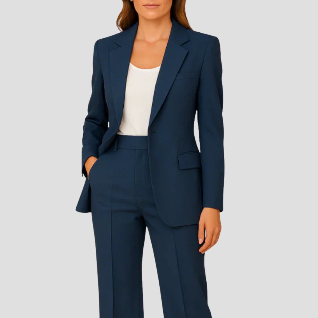 Evelyn Ensemble Tailleur Femme Avec Blazer Long Par Amawinc Pour Professionnelles Puissantes