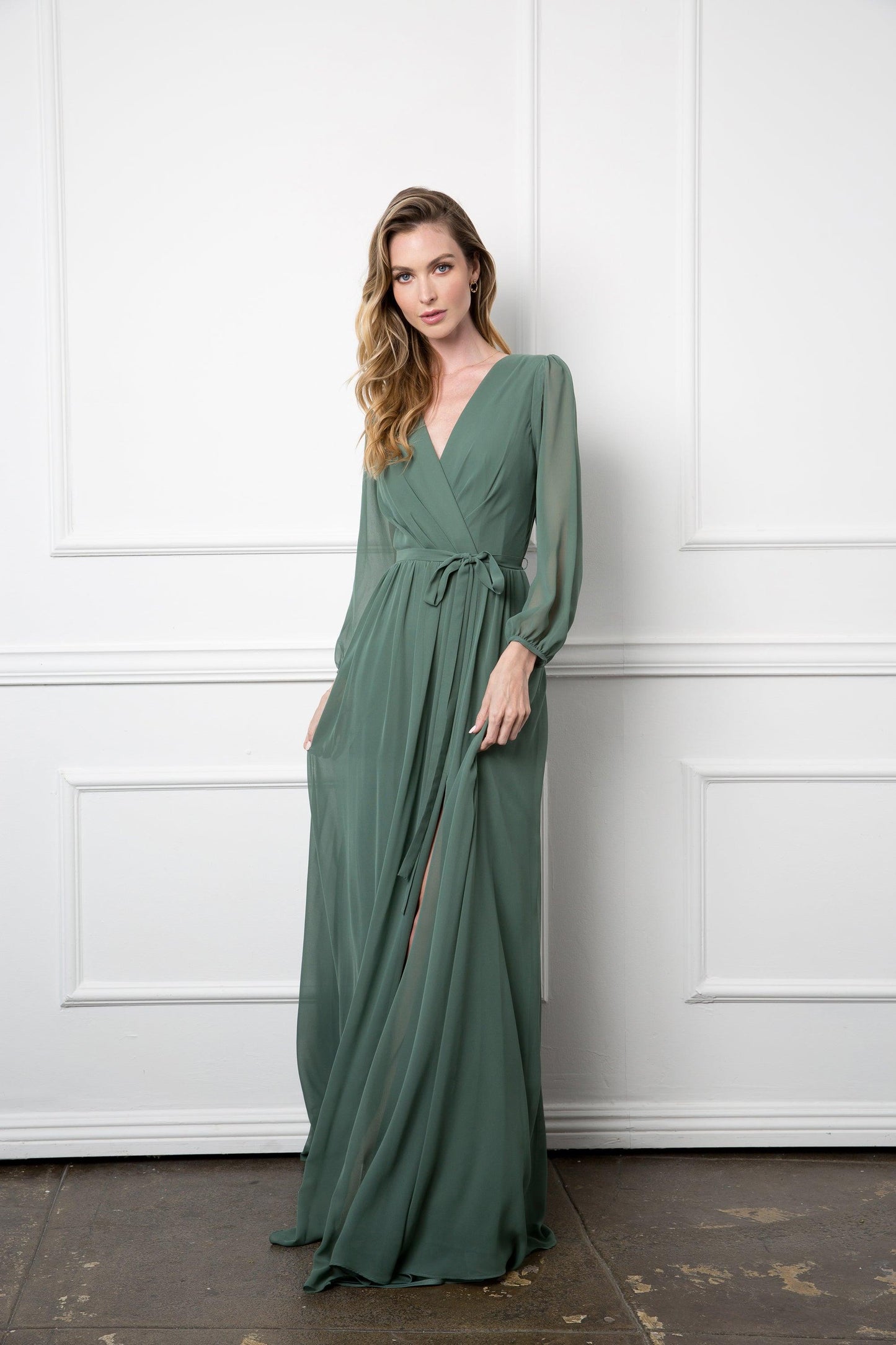 Robe Longue Formelle Pour Mère De La Mariée Eva Fashion 3410 En Chiffon Manches Longues Décolleté En V Avec Fente Haute