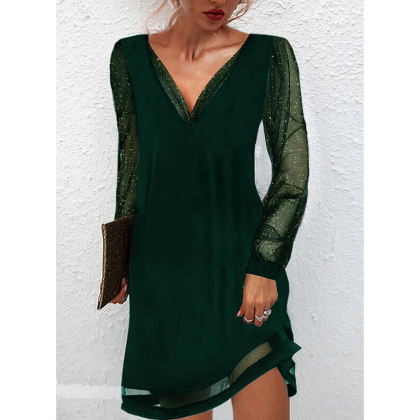 Festes Kleid mit Spitzenärmeln und V-Ausschnitt von Fudus